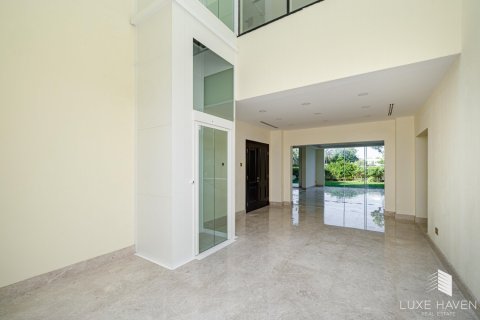 Villa de 5 chambres à Meadows, UAE No. 14148 13