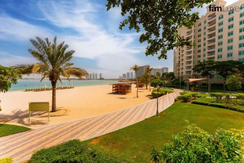 Appartement de 4 chambres à Palm Jumeirah, UAE No. 221907 7