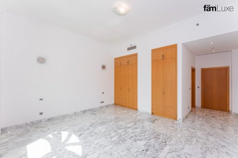 Appartement de 4 chambres à Palm Jumeirah, UAE No. 221907 14