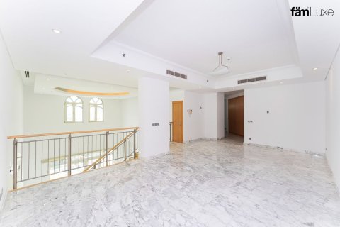 Appartement de 4 chambres à Palm Jumeirah, UAE No. 221907 3