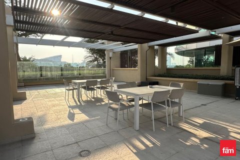 4 bedrooms Apartment in Dubai, UAE No. 215999 3