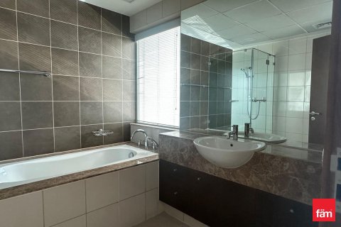 4 bedrooms Apartment in Dubai, UAE No. 215999 8