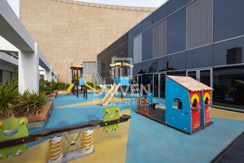 Studio Apartment in DIFC, UAE No. 212668 13