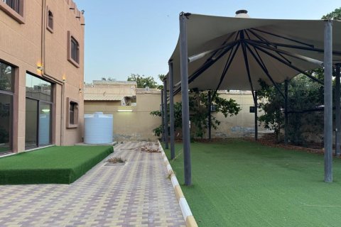 4 bedrooms Villa in Ras Al Khaimah, UAE No. 183673 14