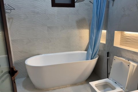 4 bedrooms Villa in Ras Al Khaimah, UAE No. 183673 3