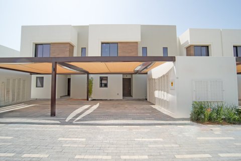 Townhouse de 3 dormitorios en  Yas Island, UAE No. 223476 13