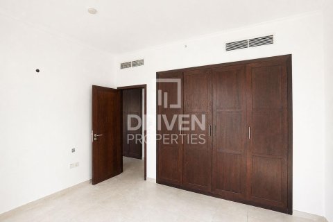Apartment de 3 dormitorios en The Residences, UAE No. 223042 8