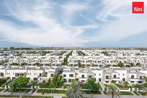 Appartement de 2 chambres à Town Square, UAE No. 220255 23