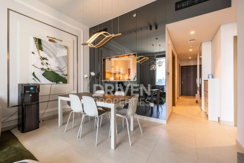 Квартира с 2 спальнями в Zabeel, ОАЭ №214987 15