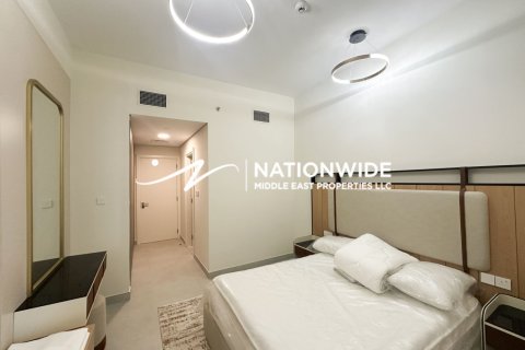 Apartment de 3 dormitorios en Abu Dhabi, UAE No. 140697 8