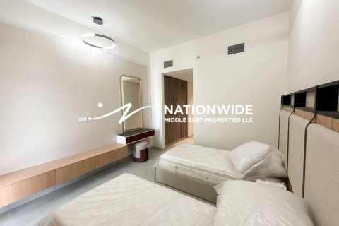 Apartment de 3 dormitorios en Abu Dhabi, UAE No. 140697 10