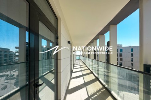 Apartment de 3 dormitorios en Abu Dhabi, UAE No. 140697 4