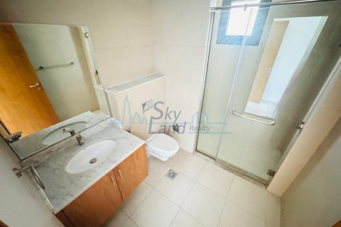 Villa de 4 dormitorios en Jumeirah, UAE No. 125077 10