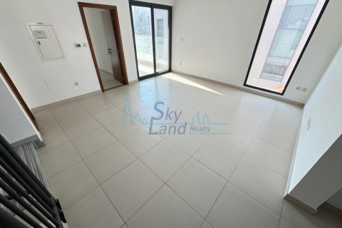 Villa de 4 dormitorios en Jumeirah, UAE No. 125077 22