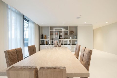 1 غرف نوم شقة في EMAAR Beachfront, الإمارات العربية المتحدة رقم 214540 11