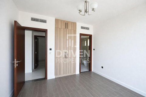 Townhouse de 4 chambres à District 11, UAE No. 221456 9