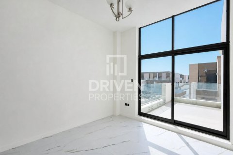 Townhouse de 4 chambres à District 11, UAE No. 221456 12