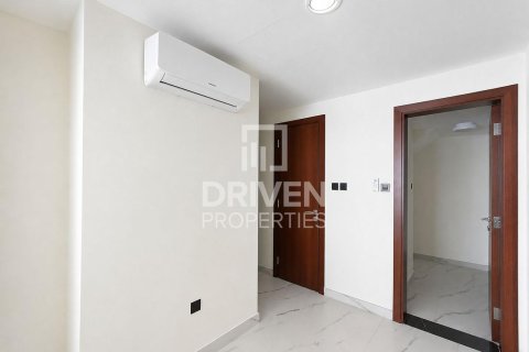 Townhouse de 4 chambres à District 11, UAE No. 221456 8