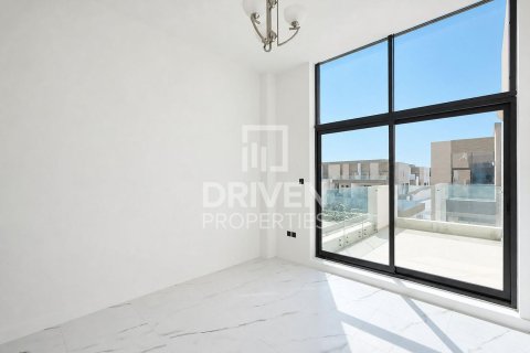 Townhouse de 4 chambres à District 11, UAE No. 221456 10