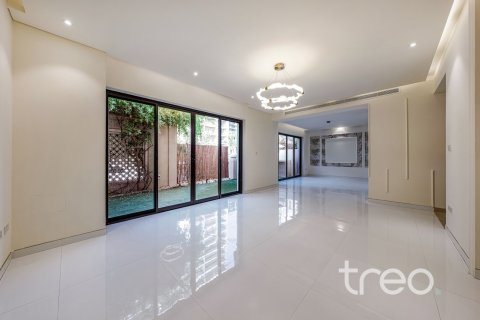 Villa de 4 chambres à Bloomingdale, UAE No. 222711 11