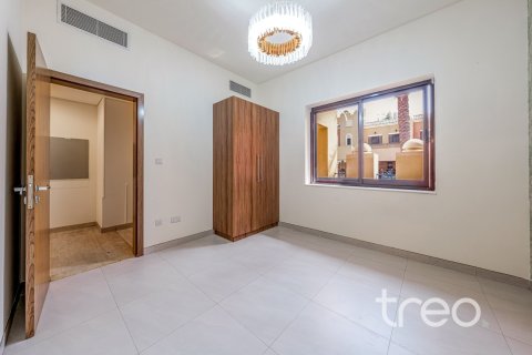 Villa de 4 chambres à Bloomingdale, UAE No. 222711 20