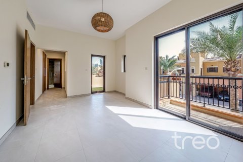 Villa de 4 chambres à Bloomingdale, UAE No. 222711 18