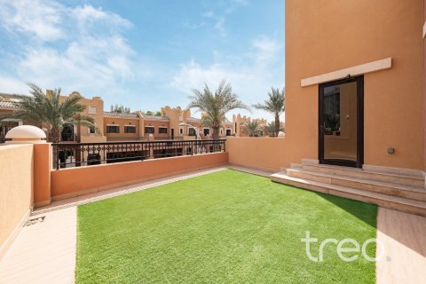 Villa de 4 chambres à Bloomingdale, UAE No. 222711 5