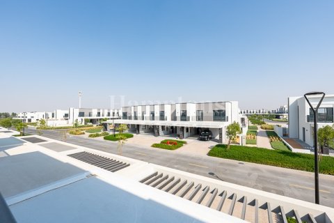 Villa de 3 dormitorios en Dubai South (Dubai World Central), UAE No. 224665 10