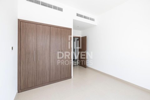 Townhouse de 3 dormitorios en Arabella Townhouses, UAE No. 214864 15