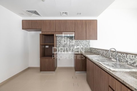 Townhouse de 3 dormitorios en Arabella Townhouses, UAE No. 214864 6