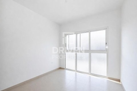 Townhouse de 3 dormitorios en Arabella Townhouses, UAE No. 214864 9