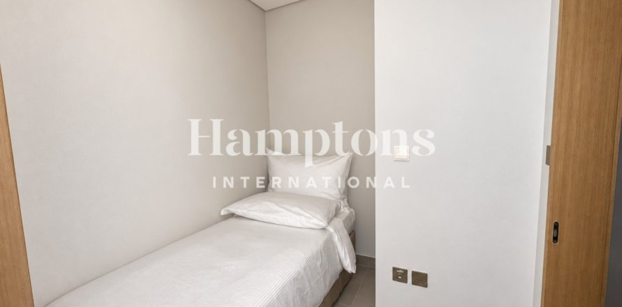 Apartment de 3 dormitorios en Downtown Dubai (Downtown Burj Dubai), UAE No. 215661