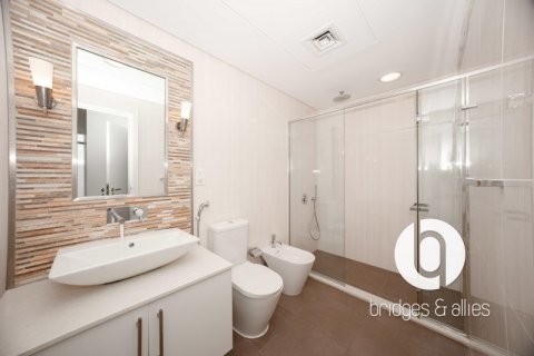 Appartement de 3 chambres à DIFC, UAE No. 151308 20