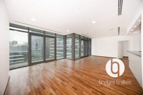3 bedrooms Apartment in DIFC, UAE No. 151308
