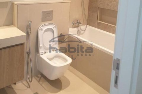 Apartment de 1 dormitorio en Downtown Views II, UAE No. 35161 7