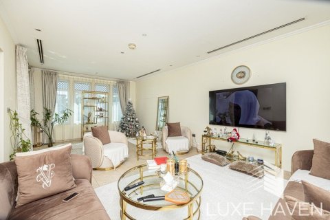 3 bedrooms Villa in Regional, UAE No. 48708 11