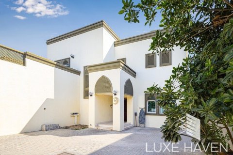 3 bedrooms Villa in Regional, UAE No. 48708 22