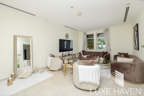 3 bedrooms Villa in Regional, UAE No. 48708 13