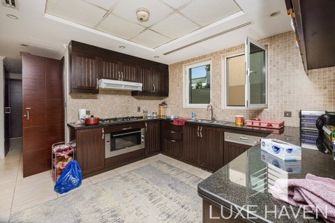 3 bedrooms Villa in Regional, UAE No. 48708 9