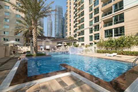 Appartement de 1 chambre à Emaar 6 Towers, UAE No. 162132 5