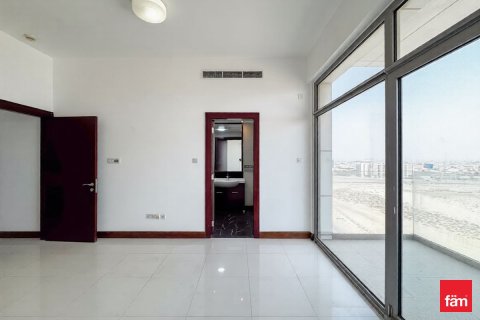 2 bedrooms Apartment in Dubai, UAE No. 216274 12
