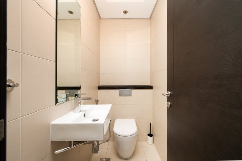 Квартира с 1 спальней в Дубай Марина, ОАЭ №204877 13