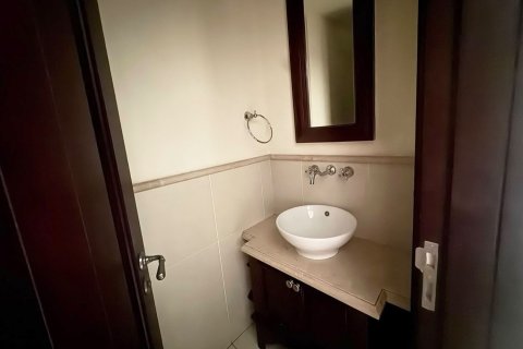 1 bedroom Apartment in Old Town, UAE No. 212984 17