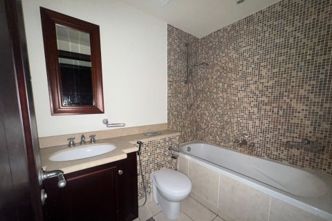 1 bedroom Apartment in Old Town, UAE No. 212984 16