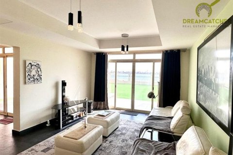 Вилла с 5 спальнями в Al Hamra Village, ОАЭ №20217 10