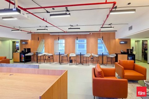 Офис 675.5м² в Дубай, ОАЭ №159737 4