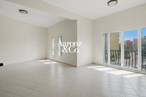 2 bedrooms Apartment in Discovery Gardens, UAE No. 224348 2