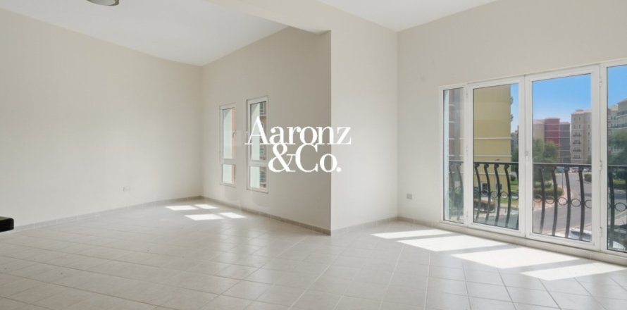 2 bedrooms Apartment in Discovery Gardens, UAE No. 224348