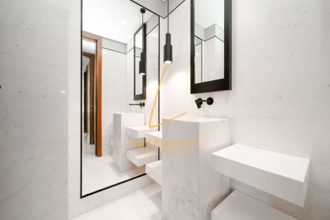 4 bedrooms Apartment in Dubai, UAE No. 222039 27