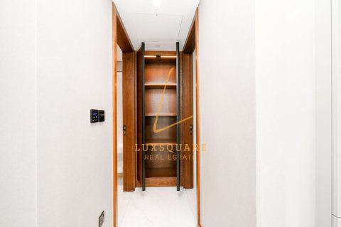 4 bedrooms Apartment in Dubai, UAE No. 222039 18